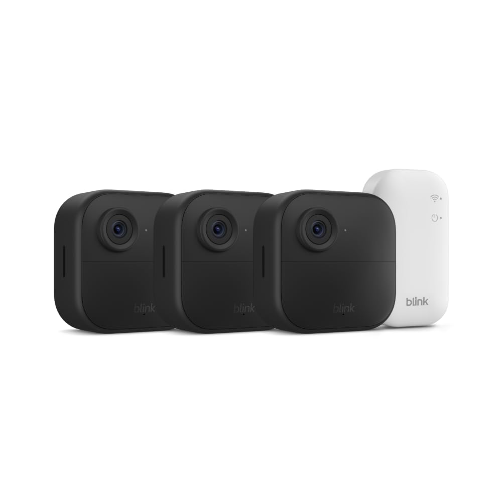 Blink Outdoor 4 – Wireless smart security camera, two-year battery life, 1080p HD day and infrared night live view, two-way talk. Sync Module Core included – 3 camera system - Image 2