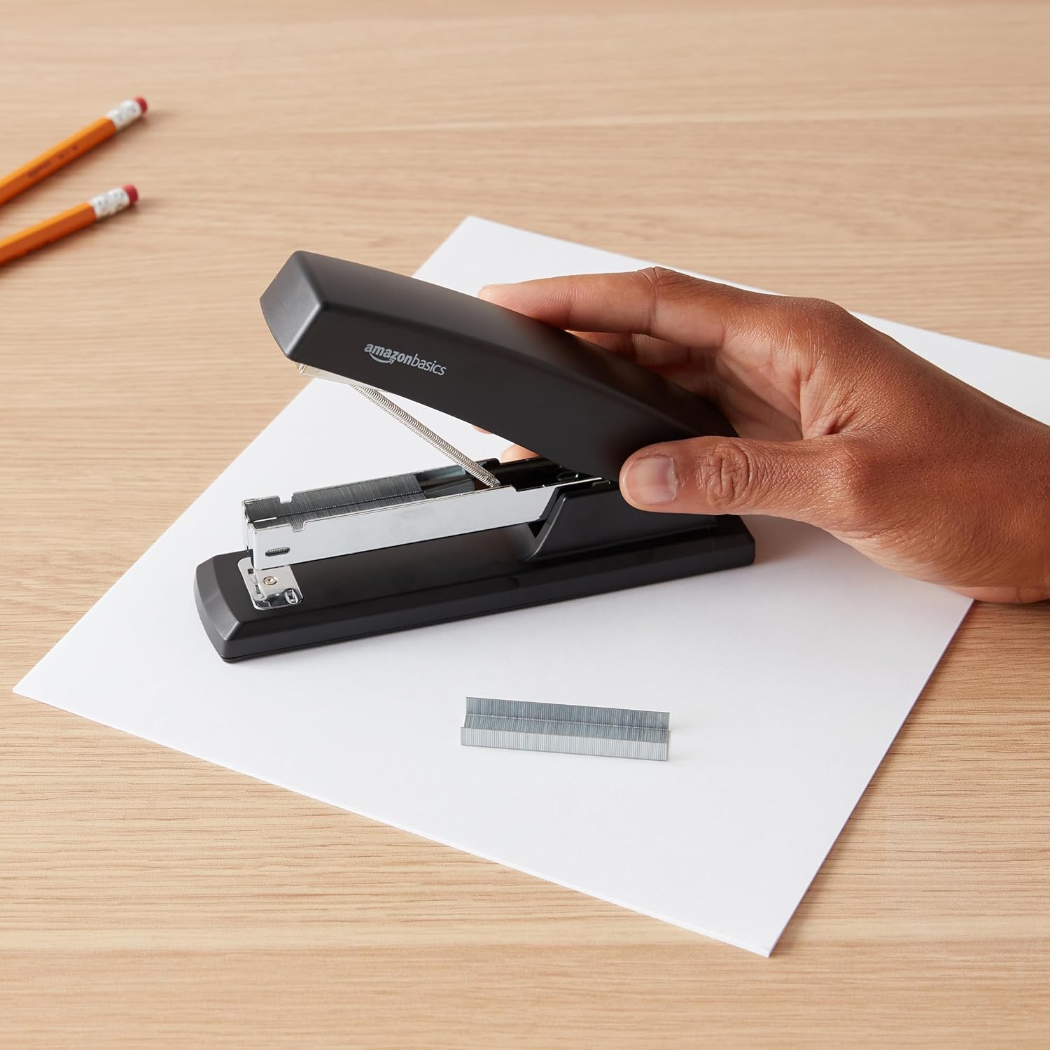 Amazon Basics Office Stapler with 1000 Staples, 25 Sheet Capacity, Non-Slip, Black, Home Office - Image 6