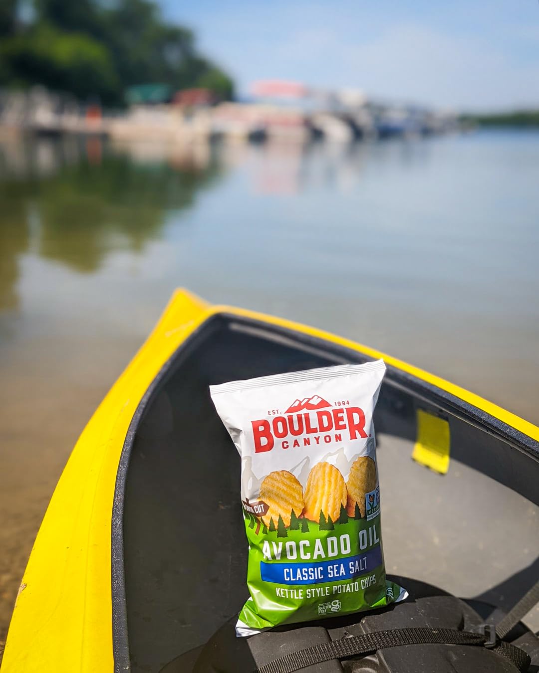 Boulder Canyon Avocado Oil Kettle Style Potato Chips Variety Pack, 18 Count - Gluten-Free, Non-GMO, Hickory Barbecue, Classic Sea Salt, Sea Salt & Cracked Pepper (1 oz Bags) - Image 8