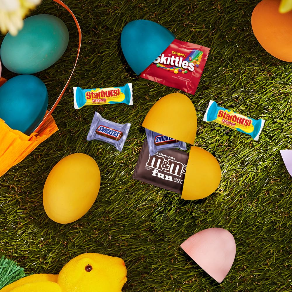 M&M'S, SKITTLES Original, SNICKERS, MILKY WAY & STARBURST Chocolate and Fruity Easter Candy for Easter Baskets and Eggs, 27.27 Ounce Bag - Image 6